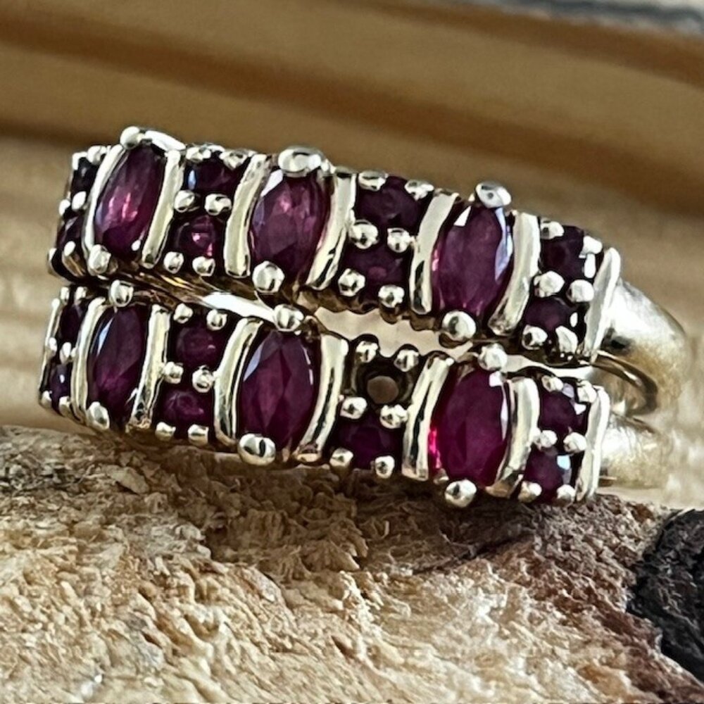 Vintage Ruby Ring 10K Yellow Gold Setting Double Band Size 7 - Picture 2 of 10